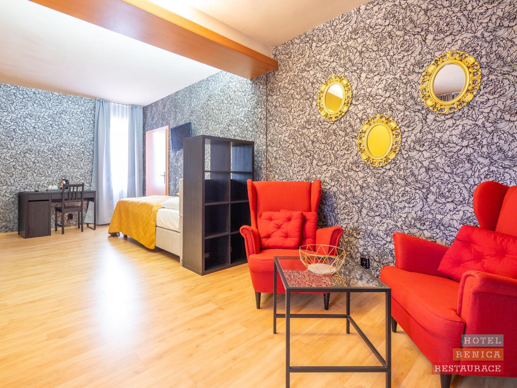 Hotel Benica Benesov  Exteriör bild