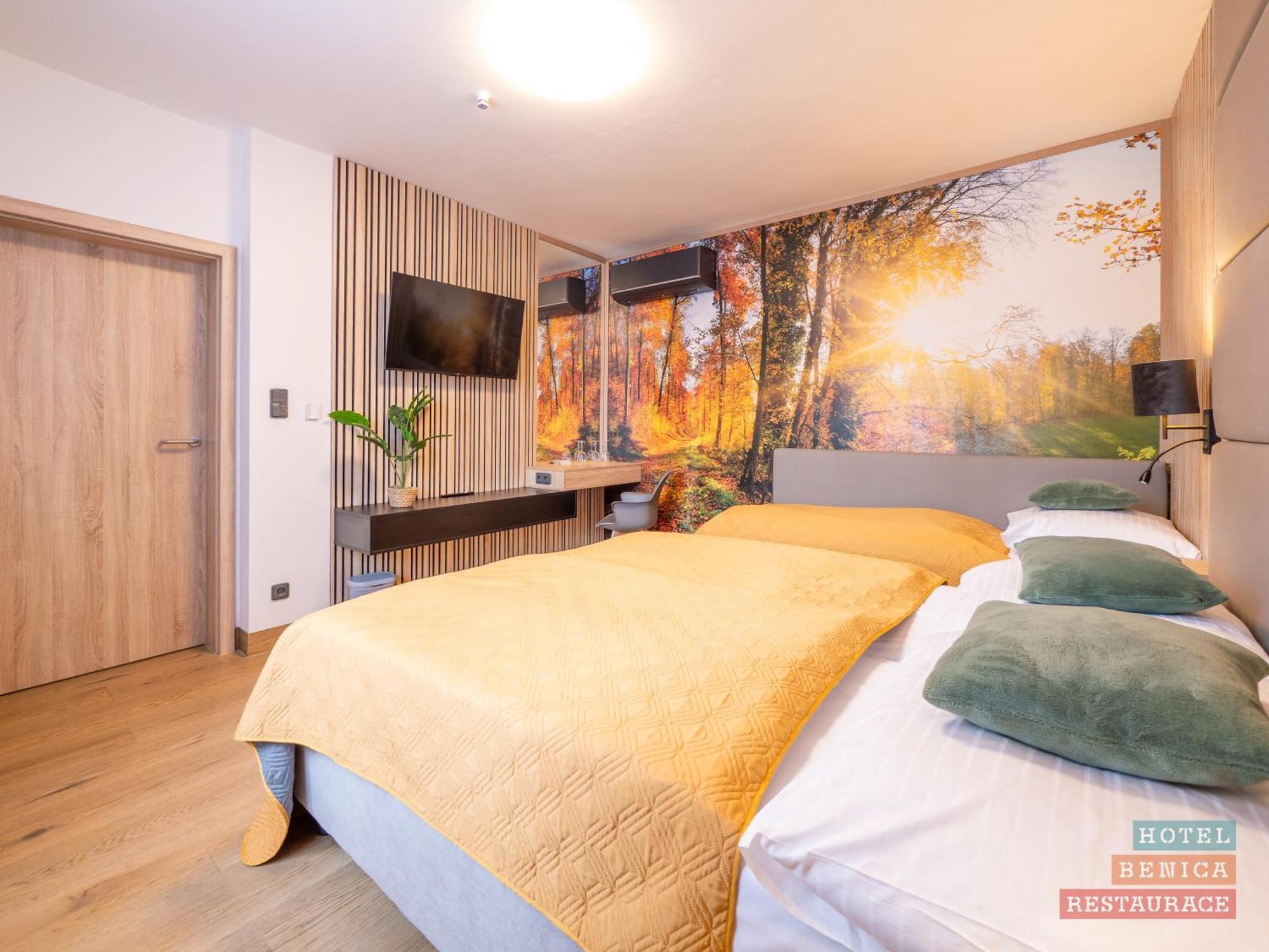 Hotel Benica Benesov  Exteriör bild